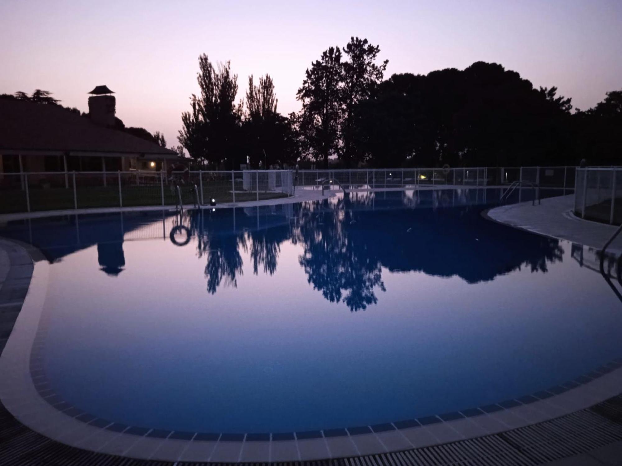 Albergue Zaragoza Camping 외부 사진