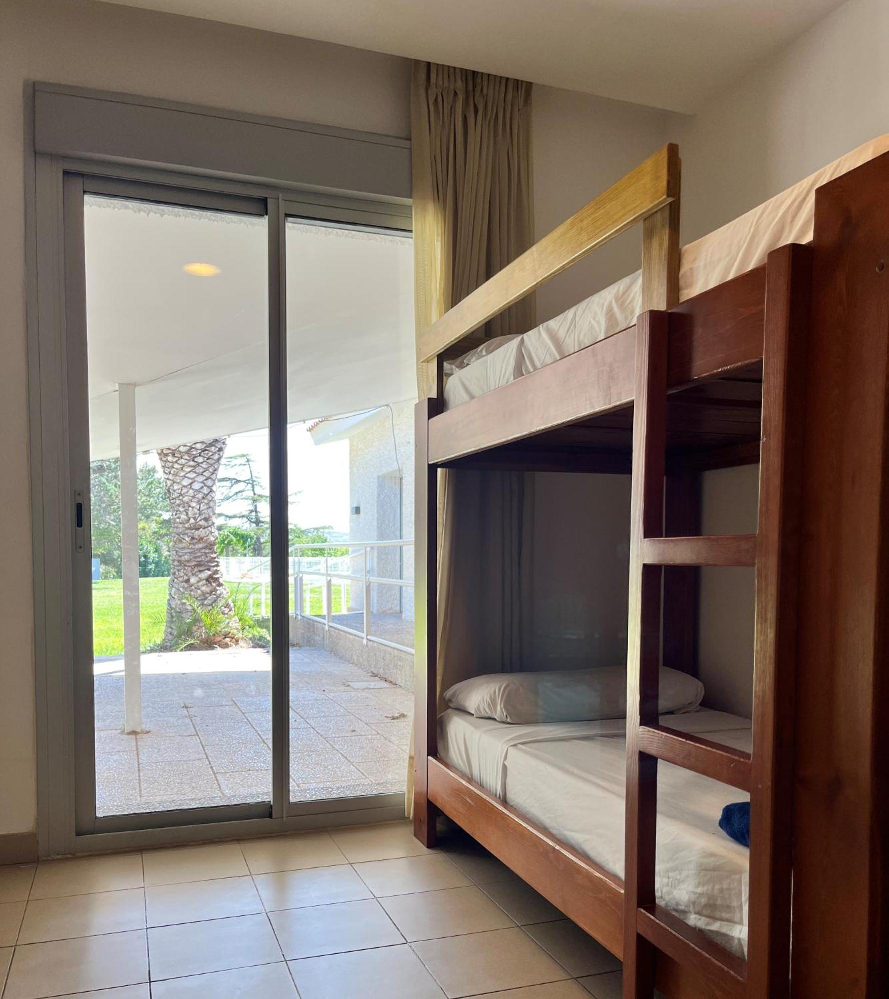 Albergue Zaragoza Camping 외부 사진